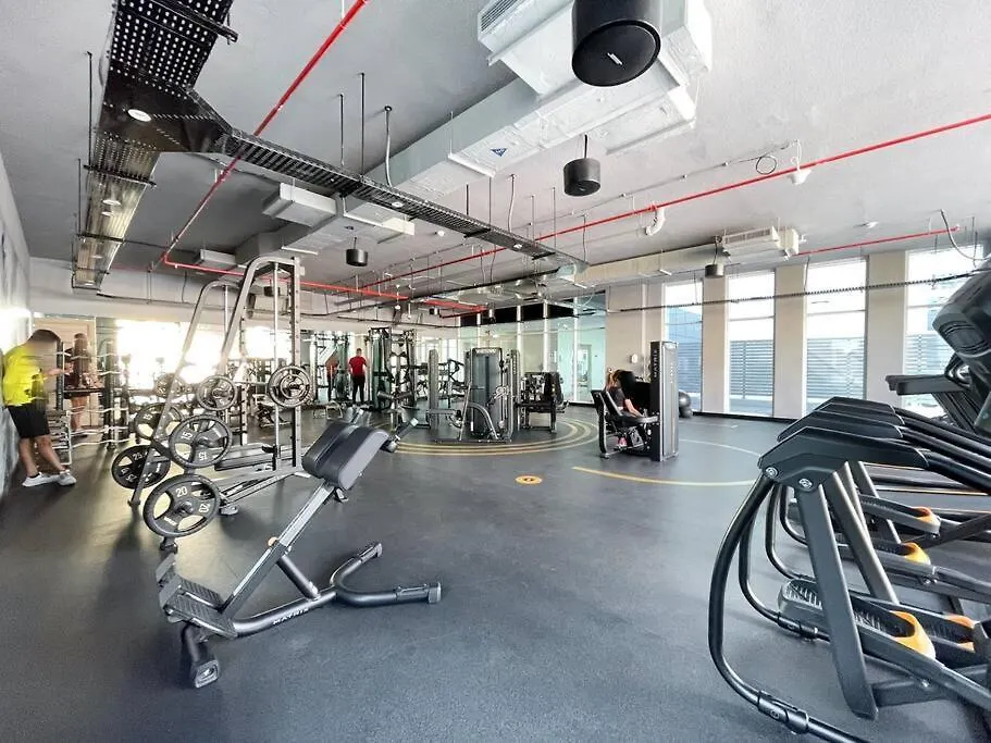 Funky Studio Dubai Marina Outstanding Facilities