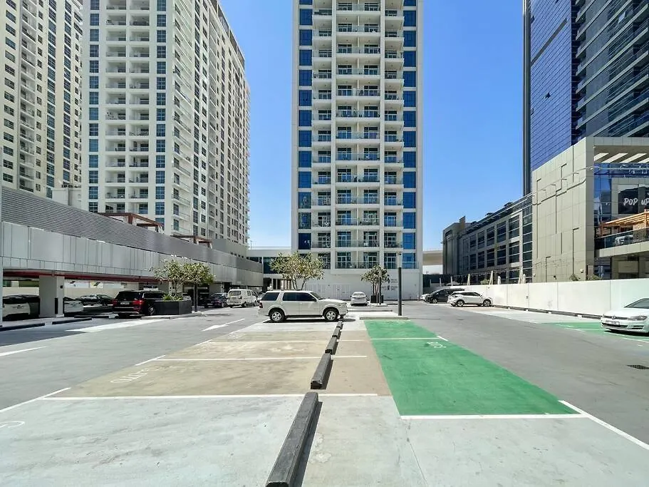 Funky Studio Dubai Marina Outstanding Facilities Apartment